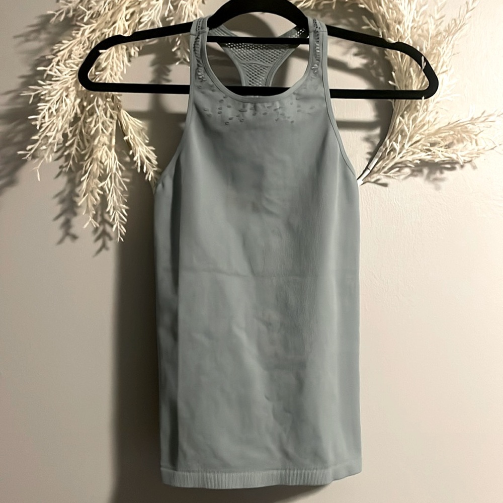 NWOT FREE PEOPLE MOVEMENT TANK